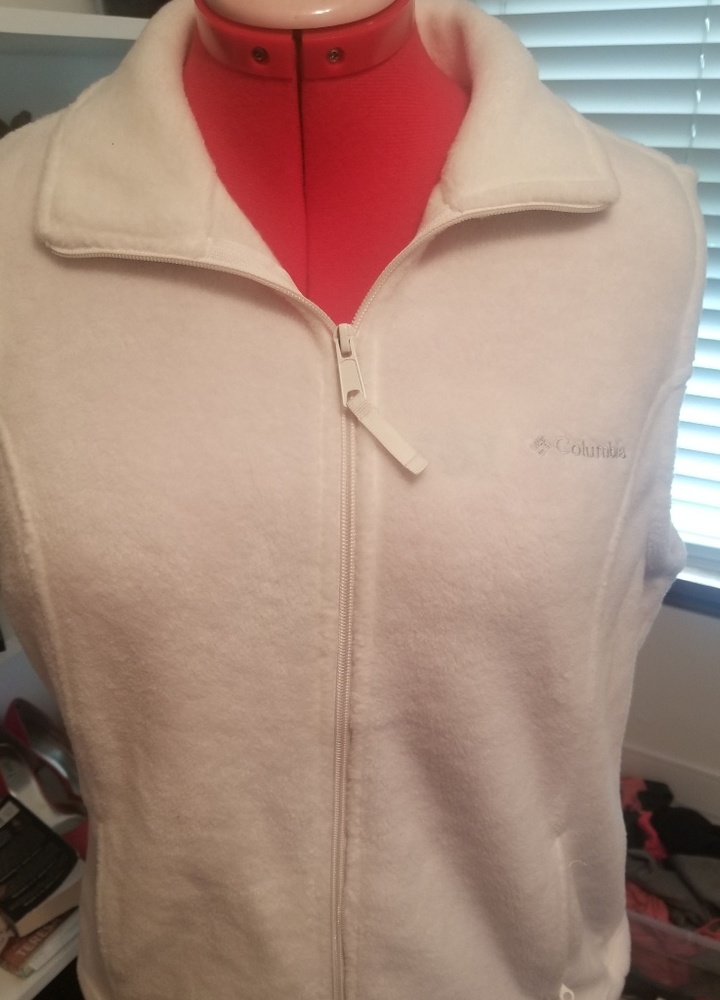 Columbia women's fleece zip vest
